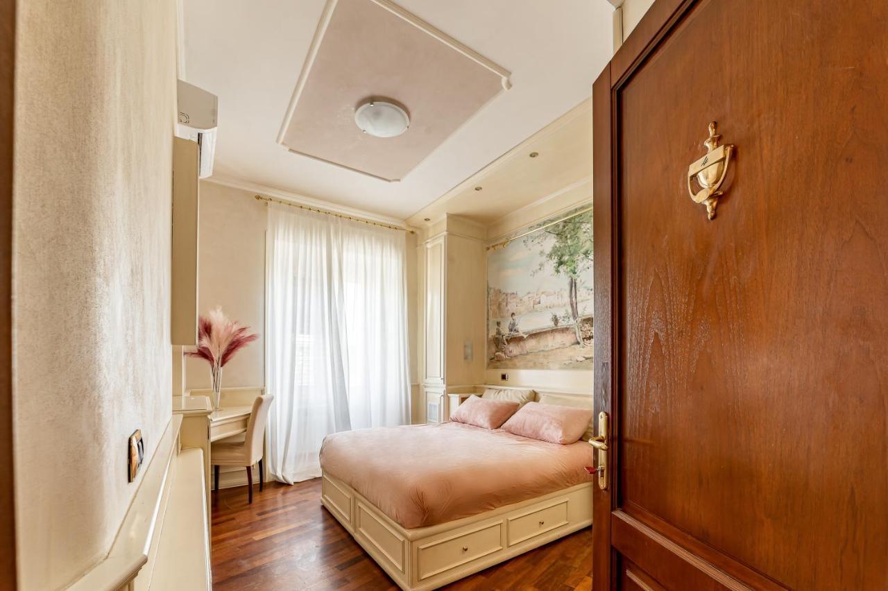 רומא Downtown Luxury B&B - Termini Train Station מראה חיצוני תמונה